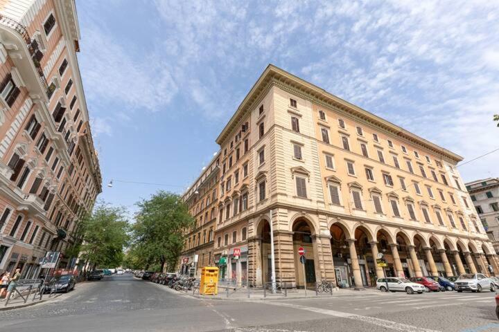 Elegant Aparment Vittorio City Center Rome Exterior photo