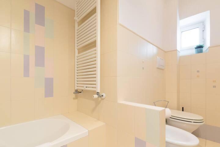 Elegant Aparment Vittorio City Center Rome Exterior photo